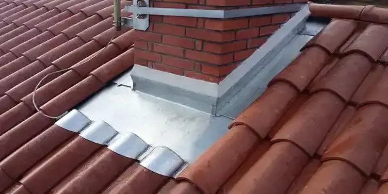 travaux de zinguerie et pose de gouttières zinc à St Beron
